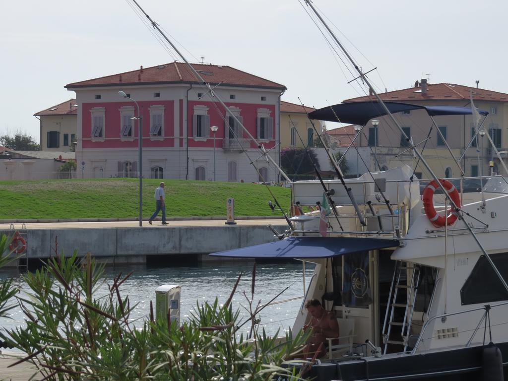 Villino Ermione Marina Di Pisa Exterior foto