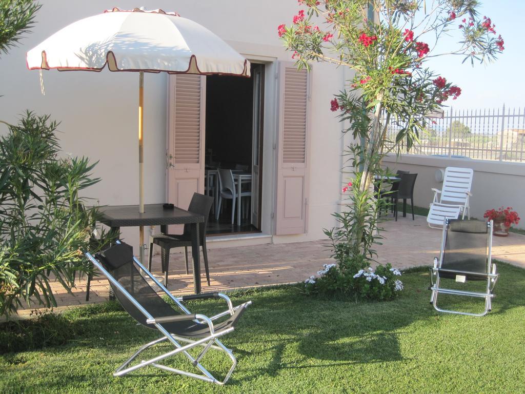 Villino Ermione Marina Di Pisa Exterior foto