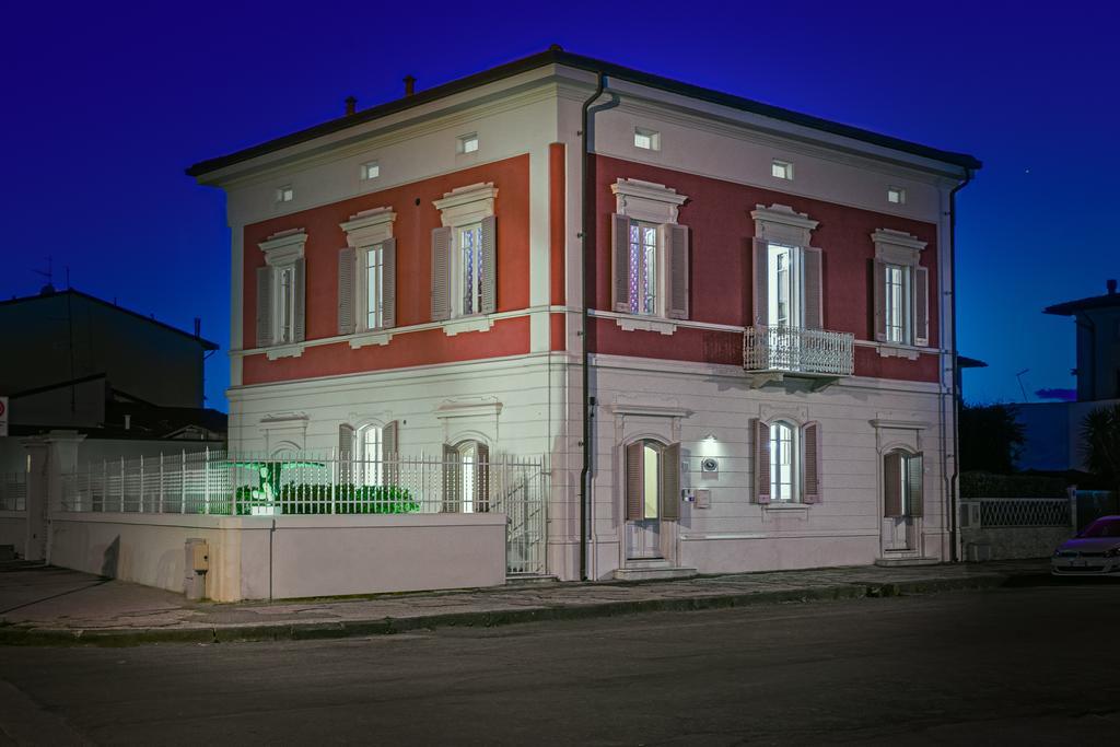 Villino Ermione Marina Di Pisa Exterior foto